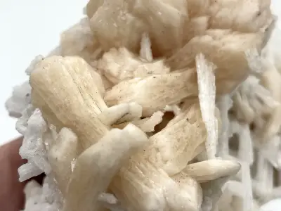 Stilbit se skolecitem