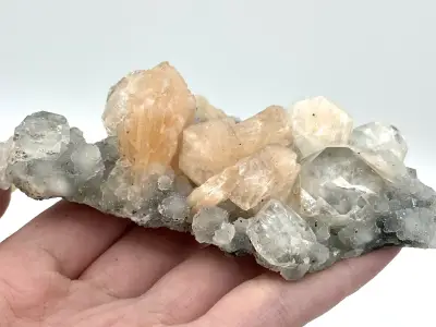 Apofylit se stilbitem